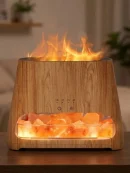 Kamray ke liye wooden grain diffuser releasing cool mist with glowing natural Himalayan crystal salt rock lamp.
